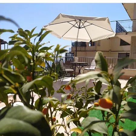 Apartment Marifra Garden *